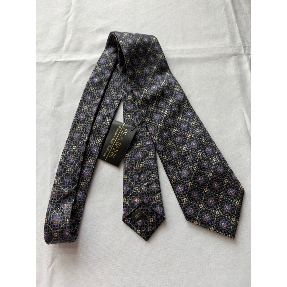 J.S. A. Bank‎ Necktie Signature Gold Collection Floral Black Pattern